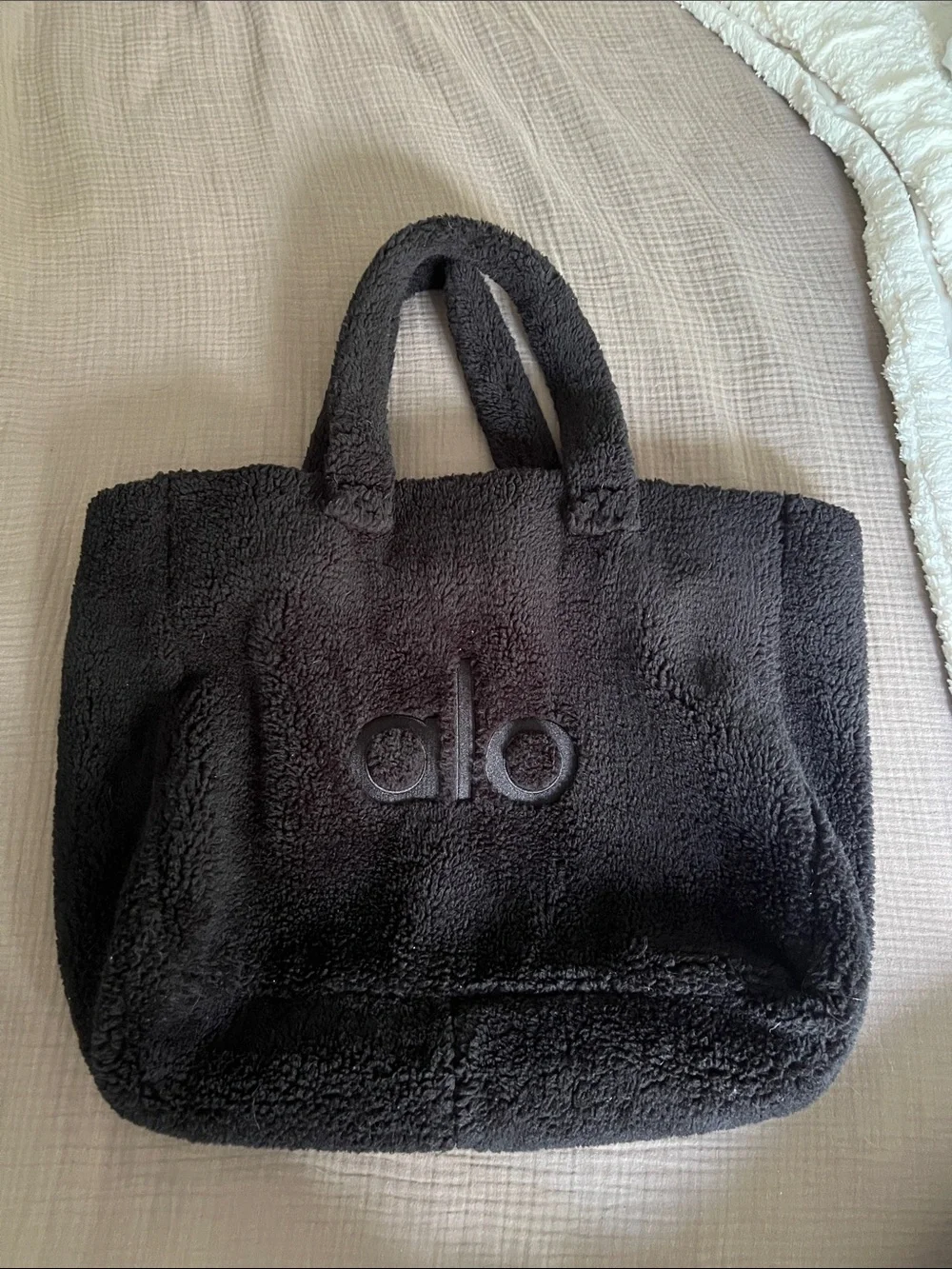 ALO Yoga Black Sherpa Tote with Embossed Logo
